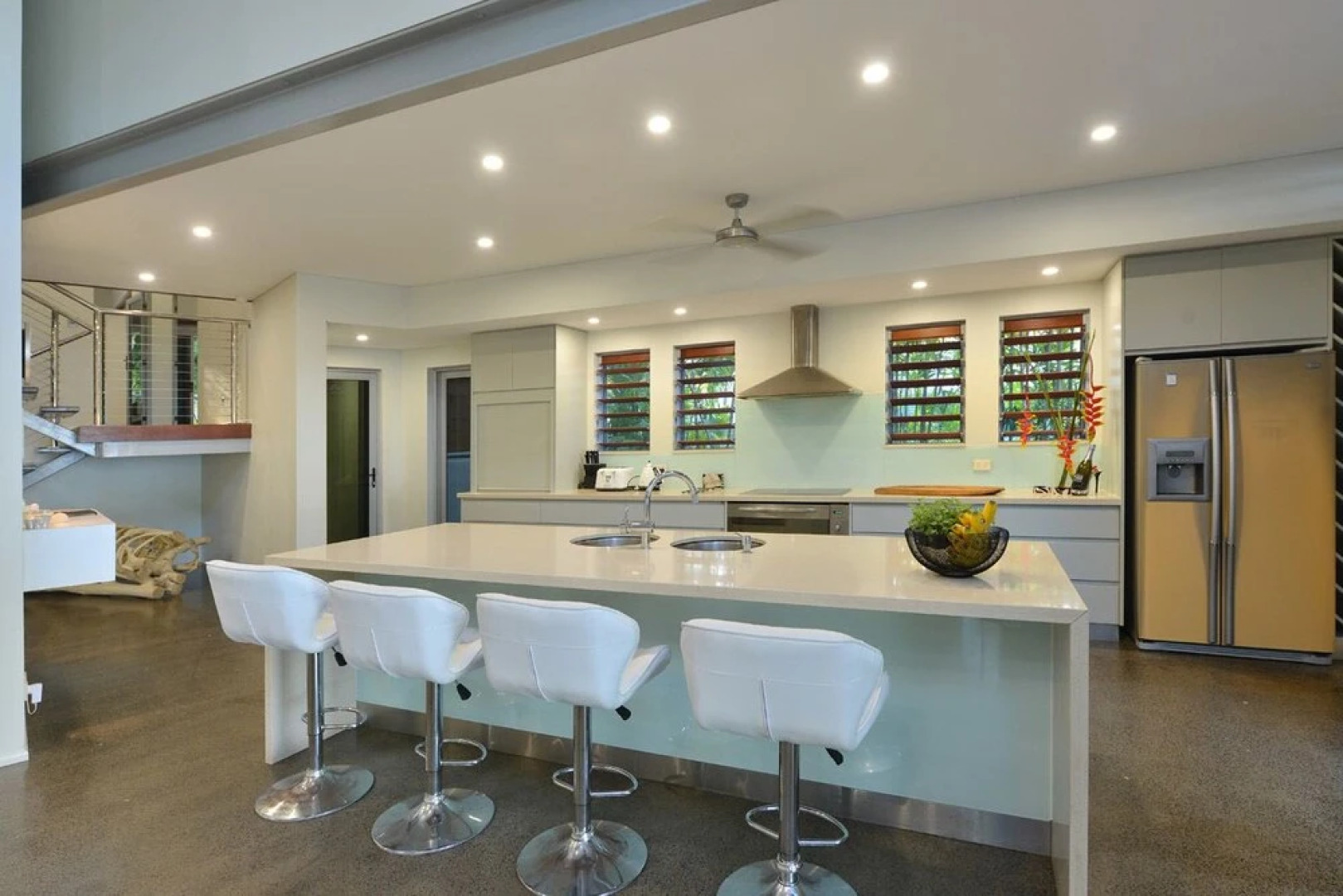 Absolute on Newell Luxury Beach House