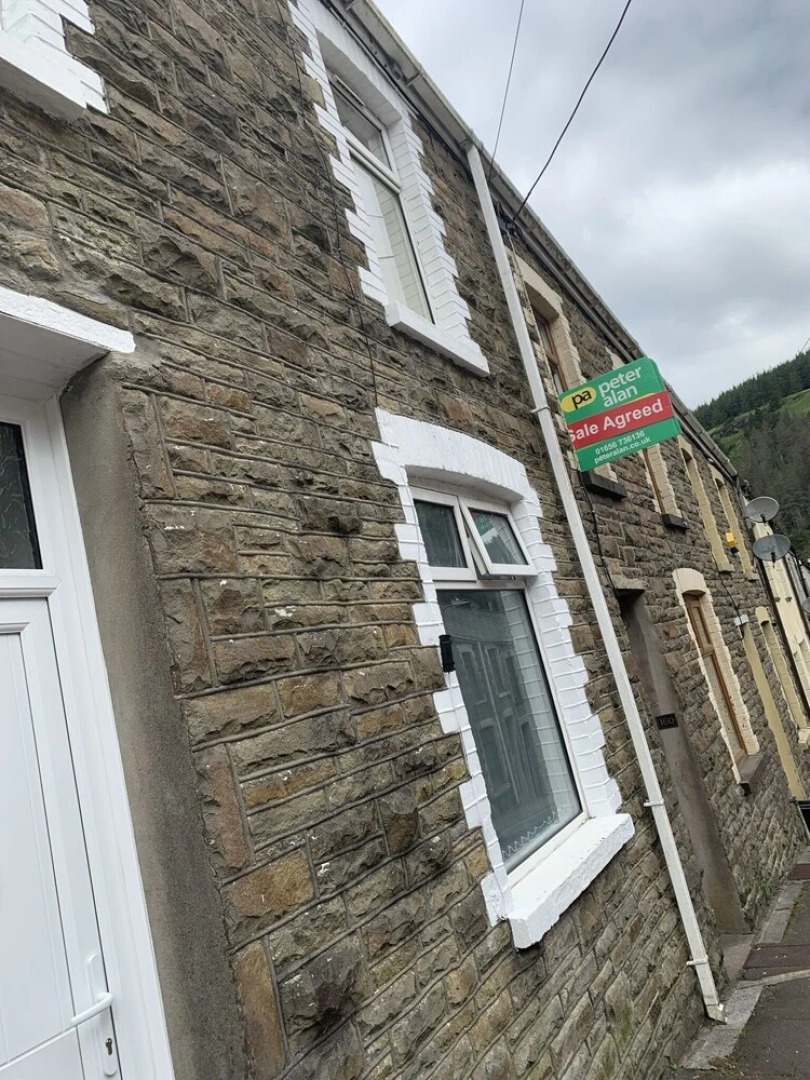 Miners Cottage Wales Sleep 6 Log Burner Pool Table