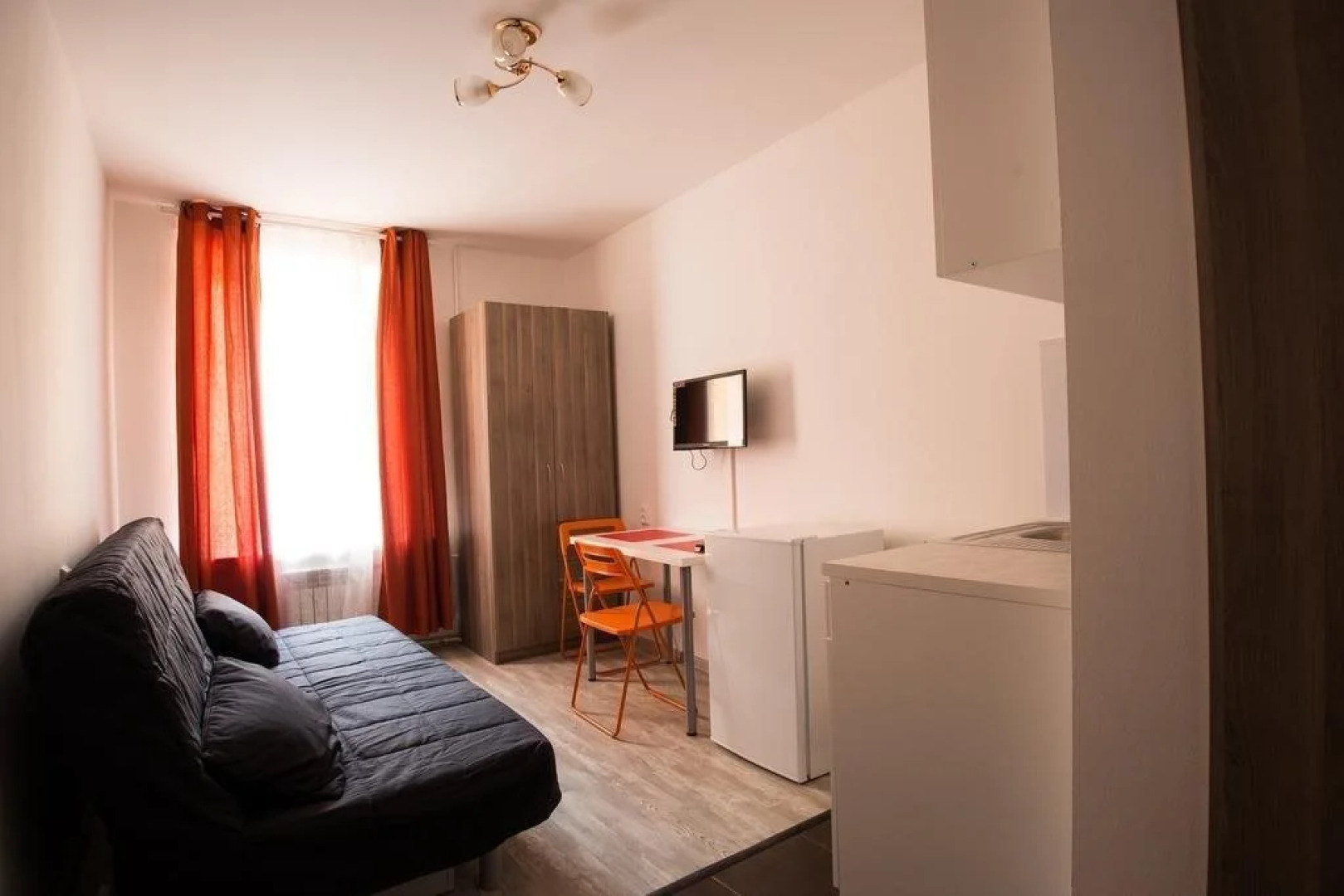 Mini Studios Морская 11