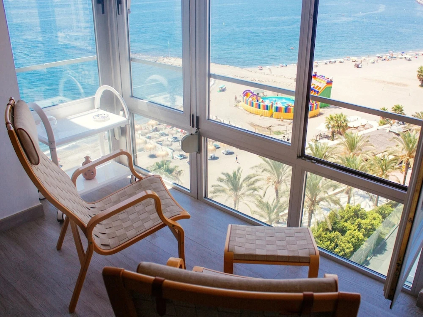 Loft en Residencial 1a Linea con piscina