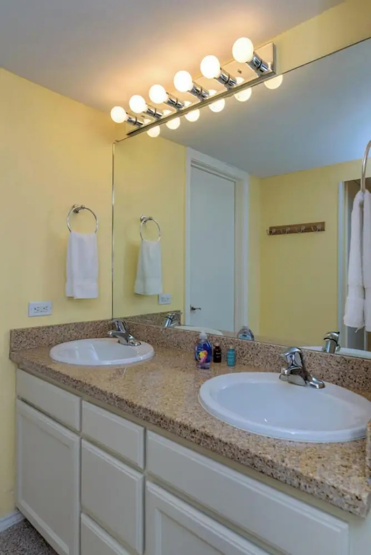 Beachfront Condo w Panoramic 12th-floor Gulf View!