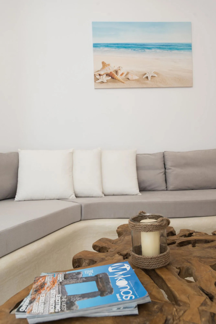 Argiro's Gorgeous Studio In Cycladic