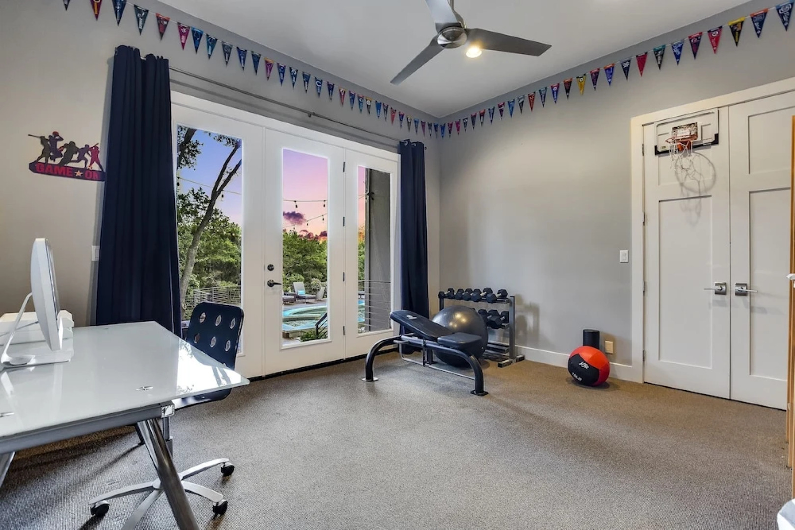 510 Austin - 5 Br Home