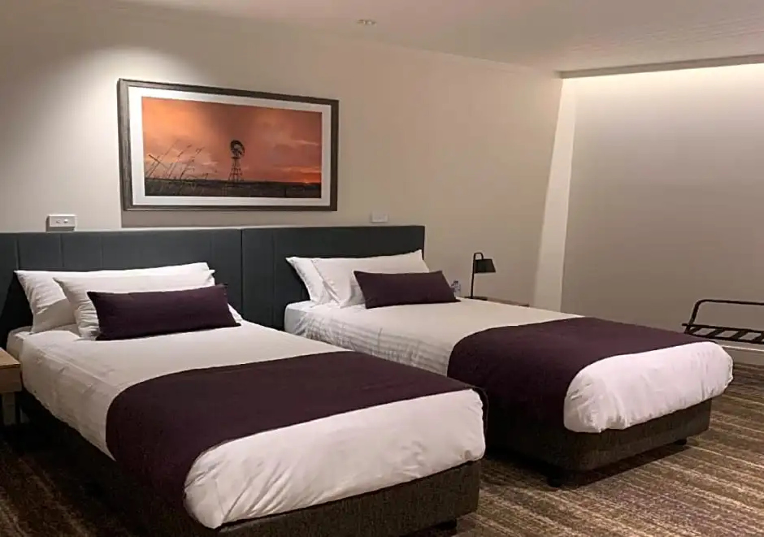 Porter's Plainland Hotel