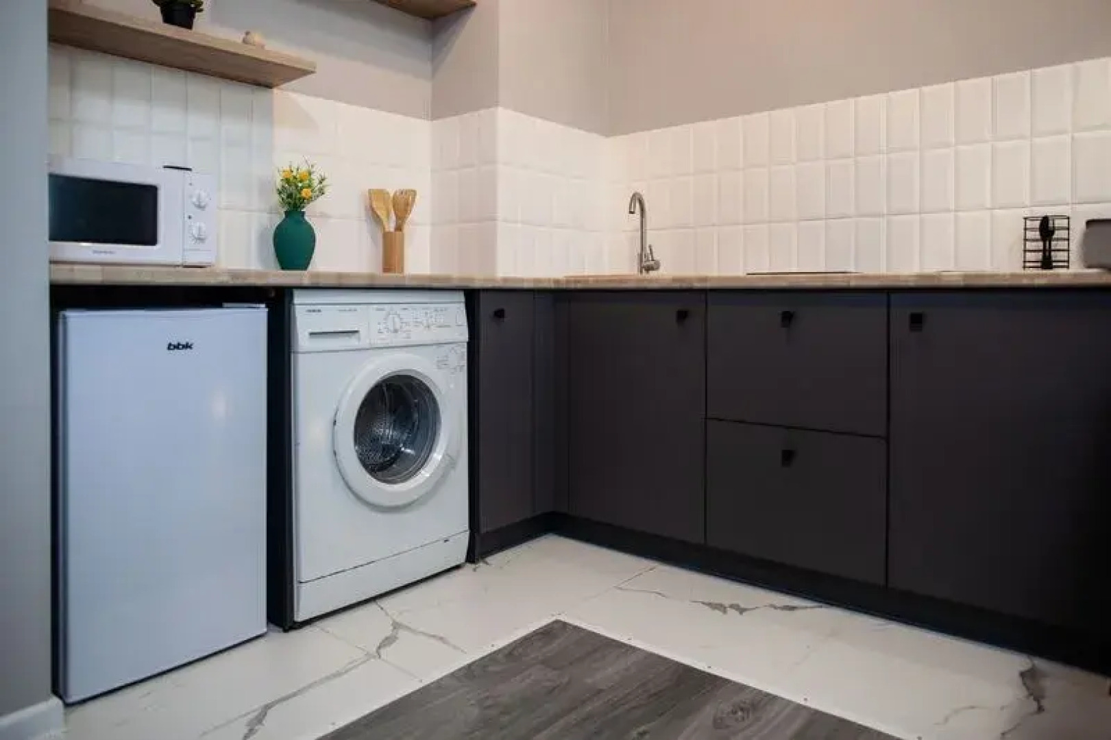 Апартаменты Атмосфера на ул. Нижняя Логовая, д. 11