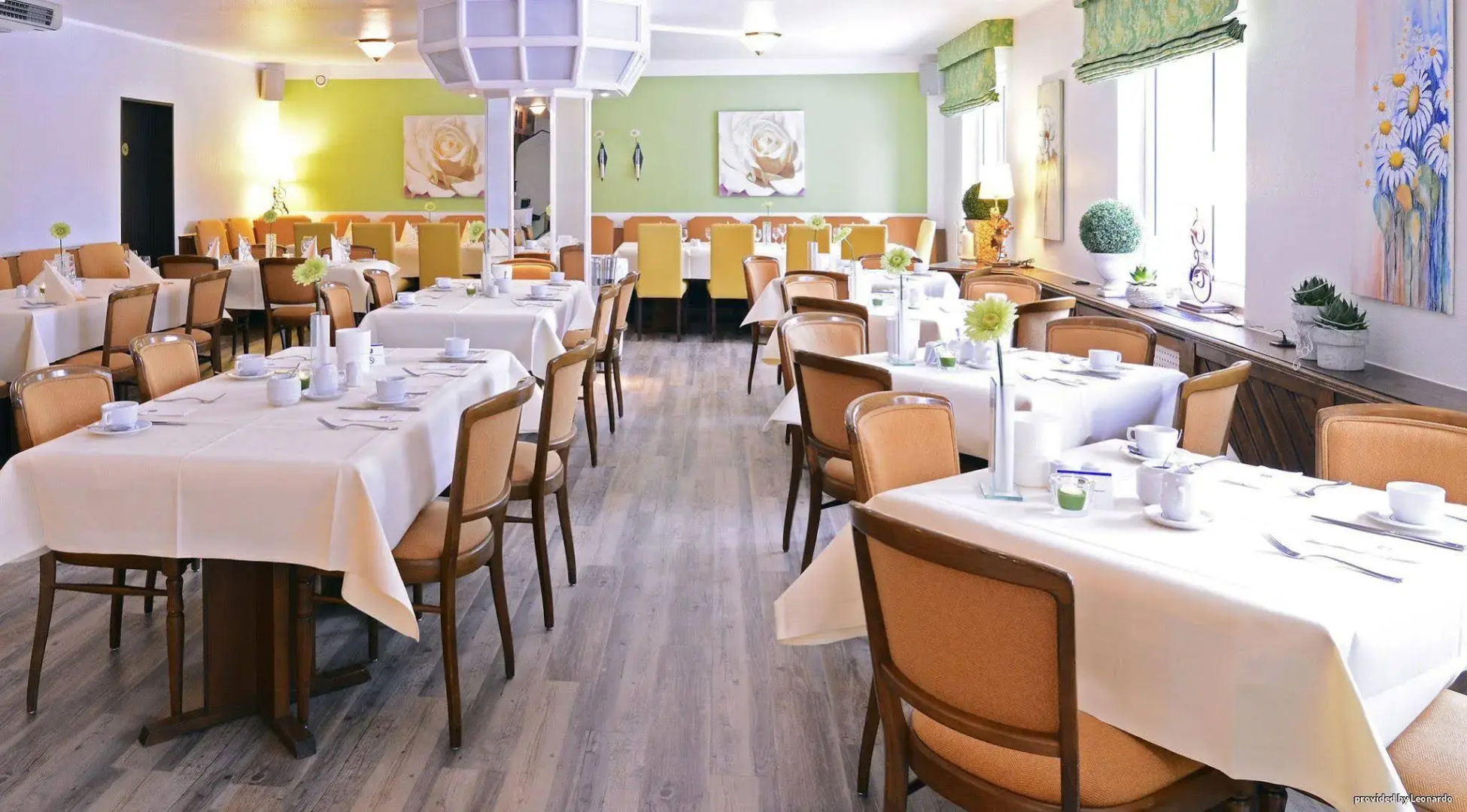 Holiday Inn - the niu, Stream Monchengladbach by IHG