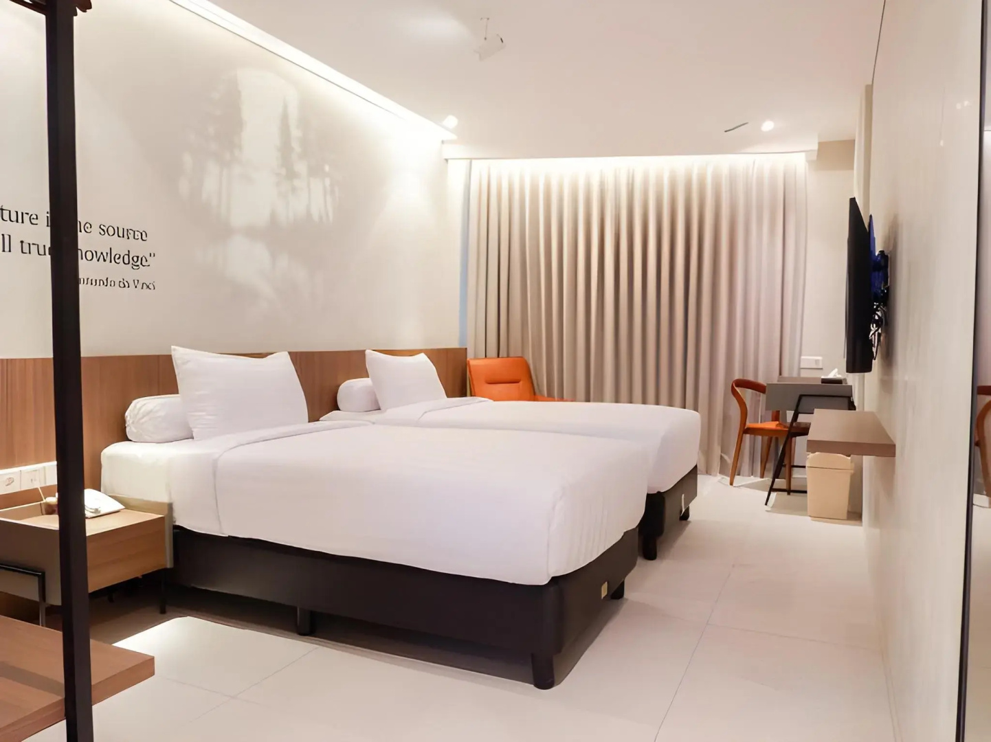 Front One Resort Magelang
