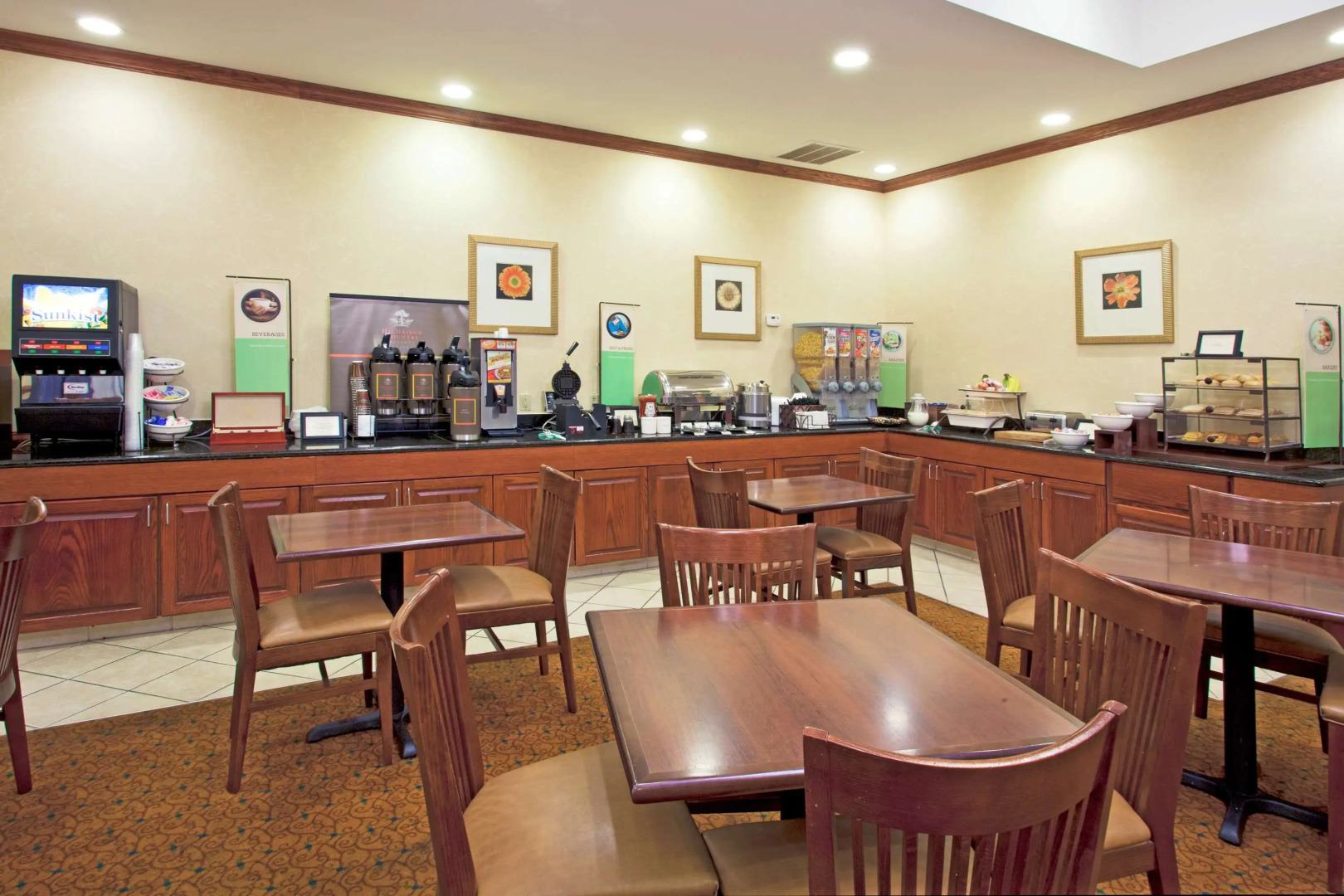 Country Inn & Suites by Radisson, Tallahassee-University Area, FL