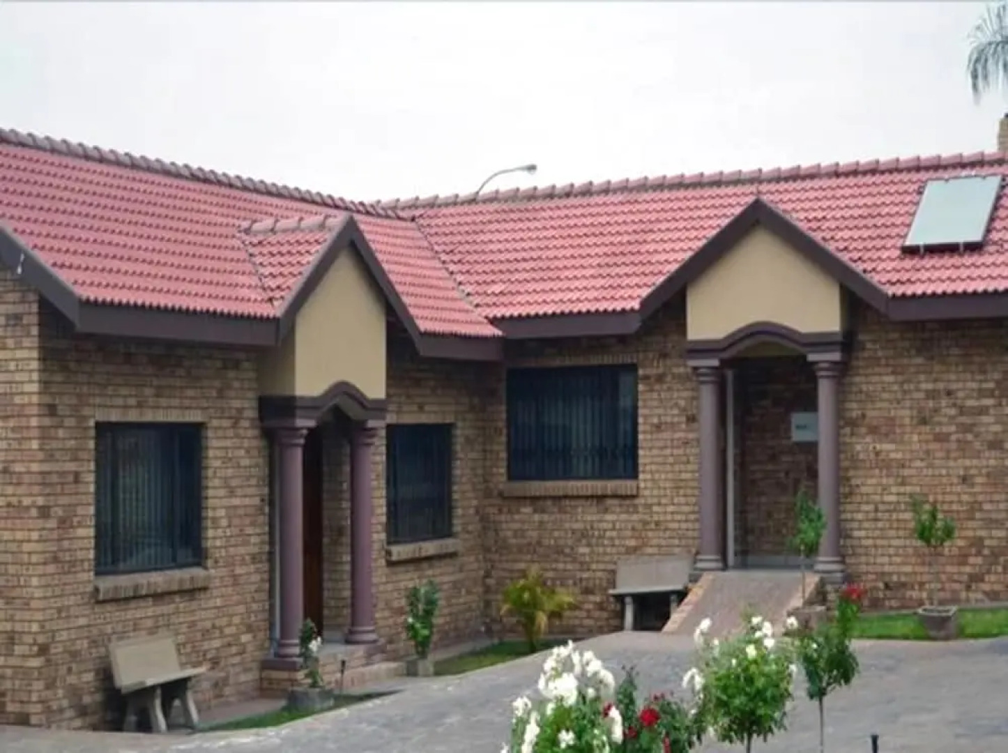 Casa Calida Guest House