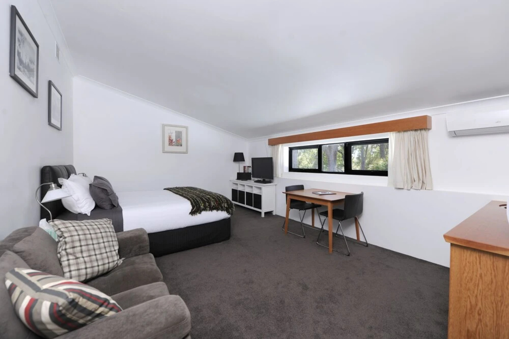 Carinyah Retreat Bed & Breakfast