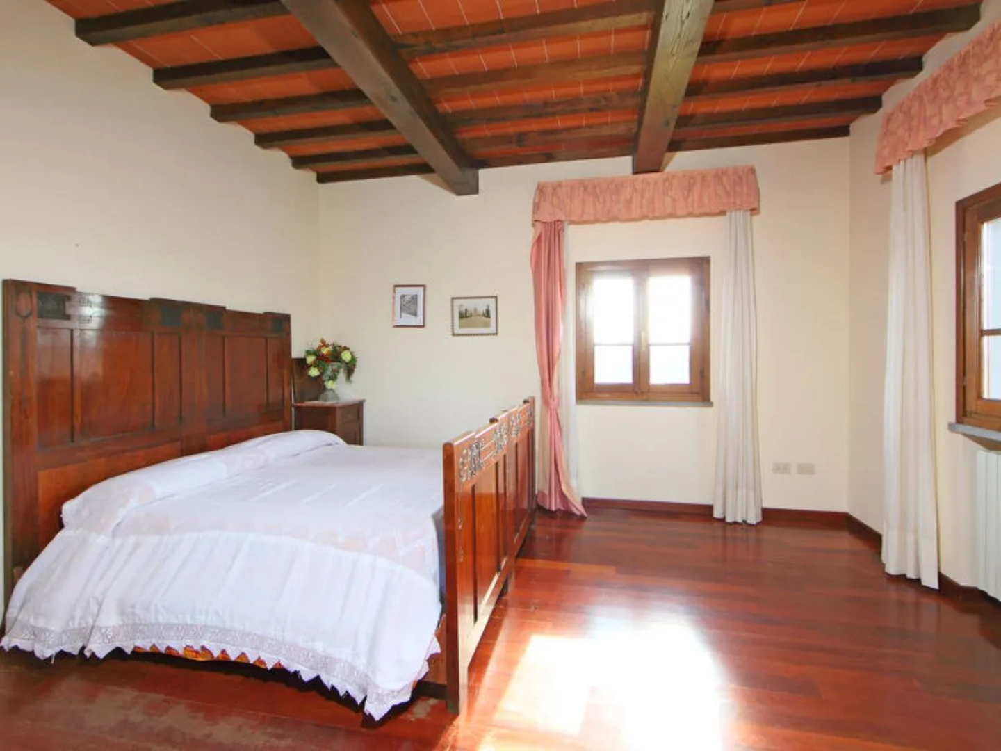 Villa Elena 33120