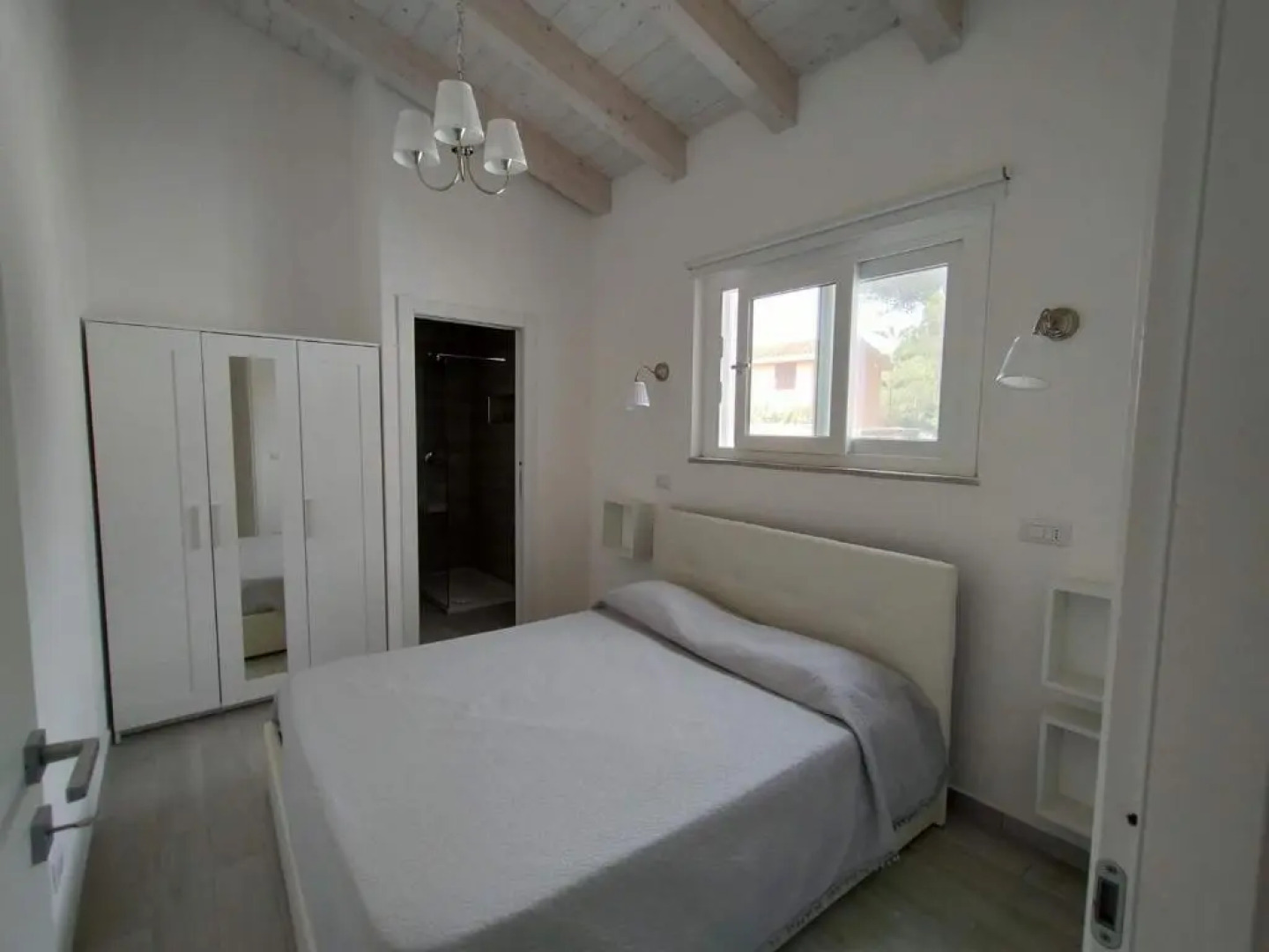 Ikebana Villas Porto Pino Beach