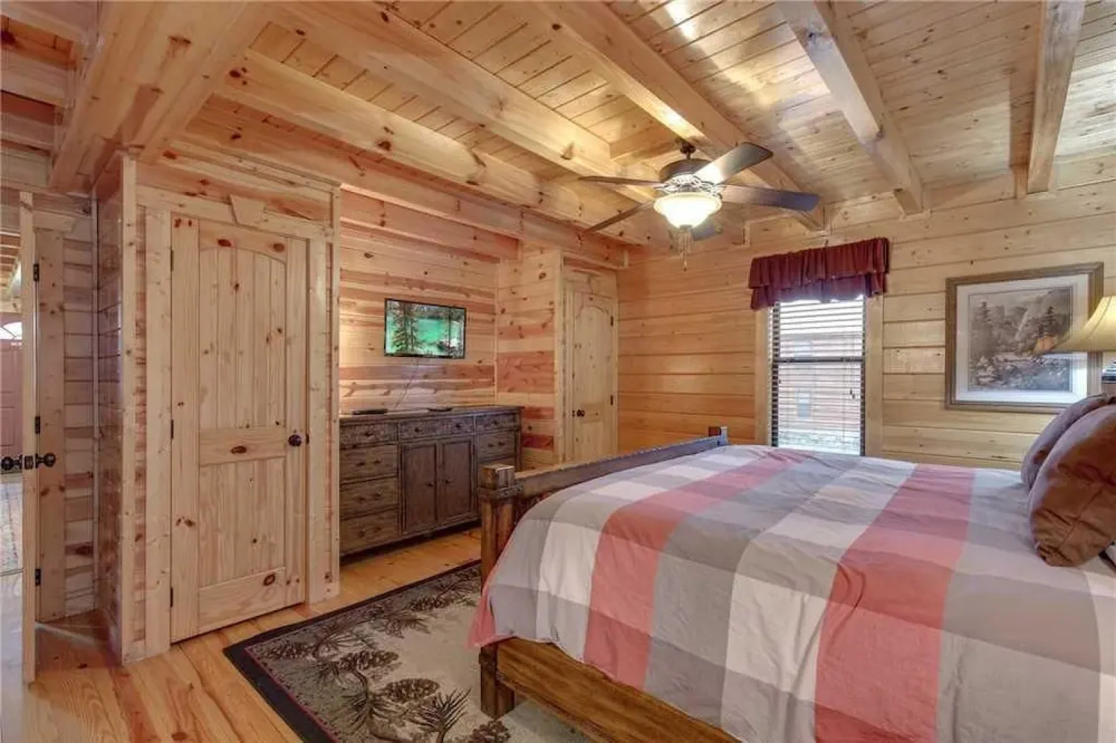 Easy As Pie - Three Bedroom Cabin