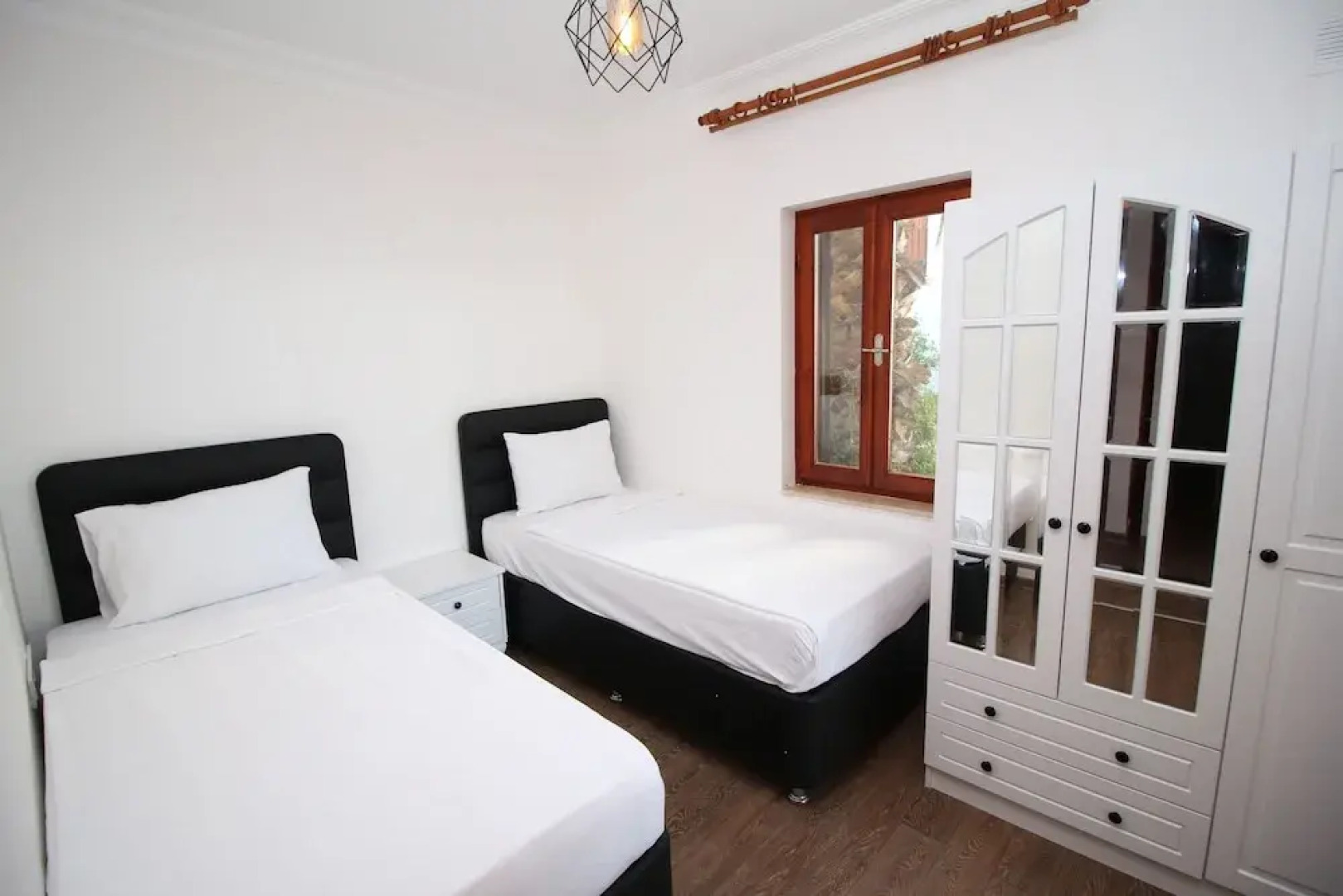 Gumusluk Tramonto Evleri