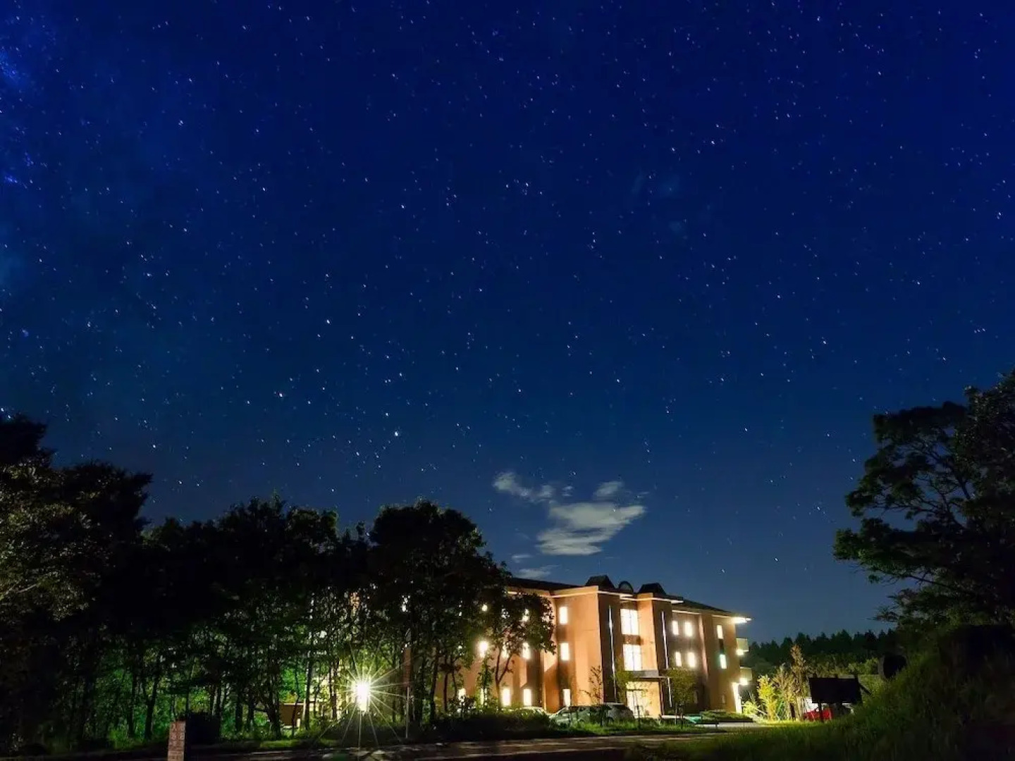 The Guernsey Hotel & Resort