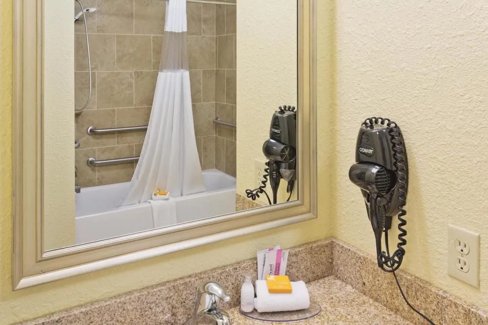 La Quinta Inn & Suites Minot