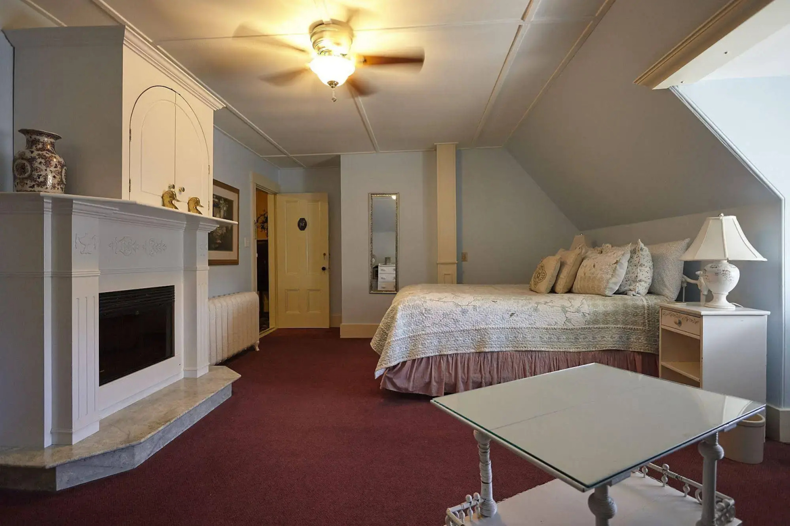 Victoria's Historic Inn