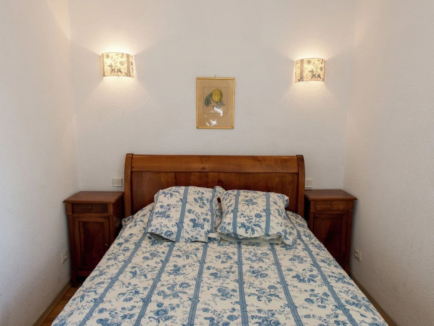 Lavish Apartment in Saint-clair With Balcony