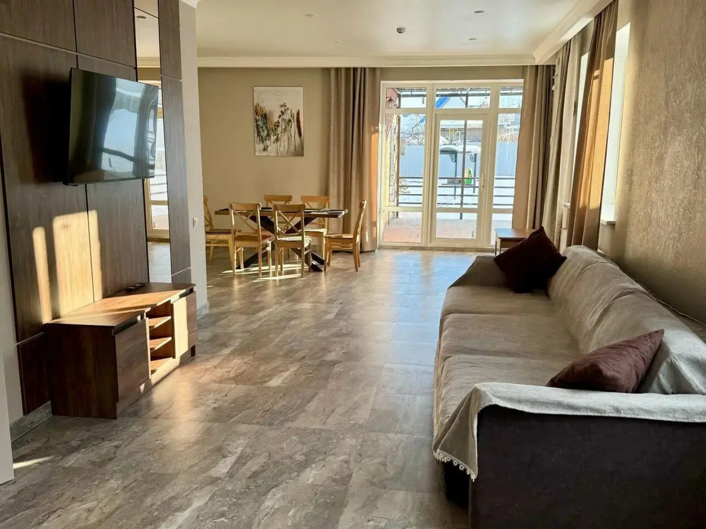 Гостевой дом с видом на озеро и баней