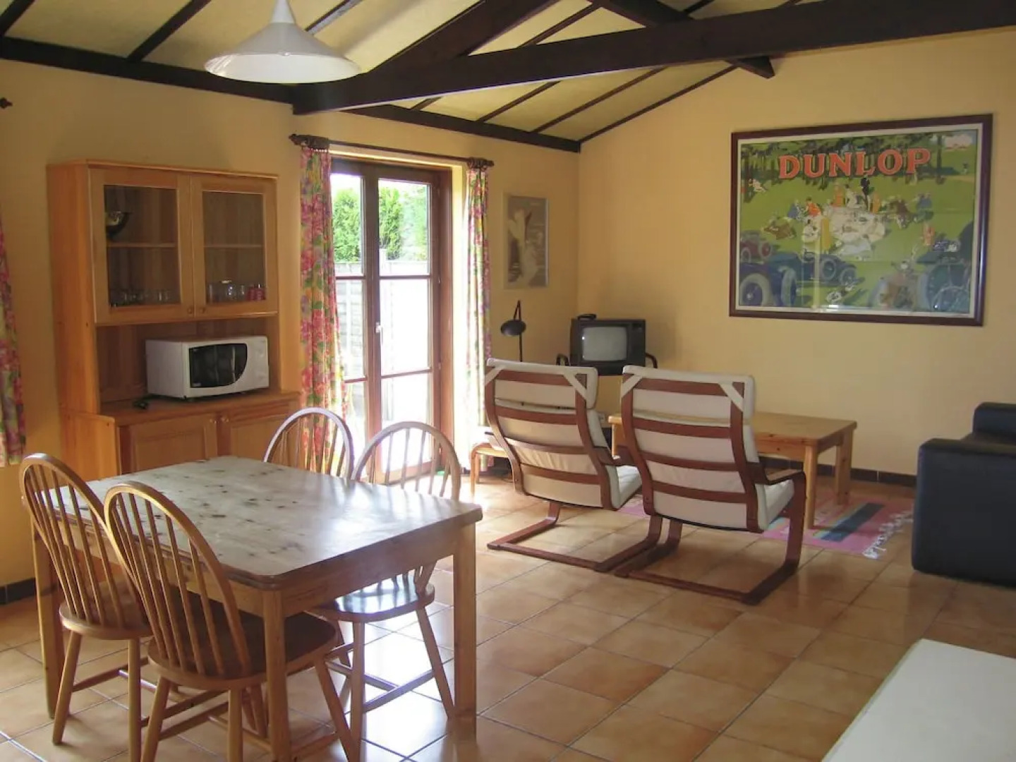 Cozy Cottage With Terrace, not far From De Panne