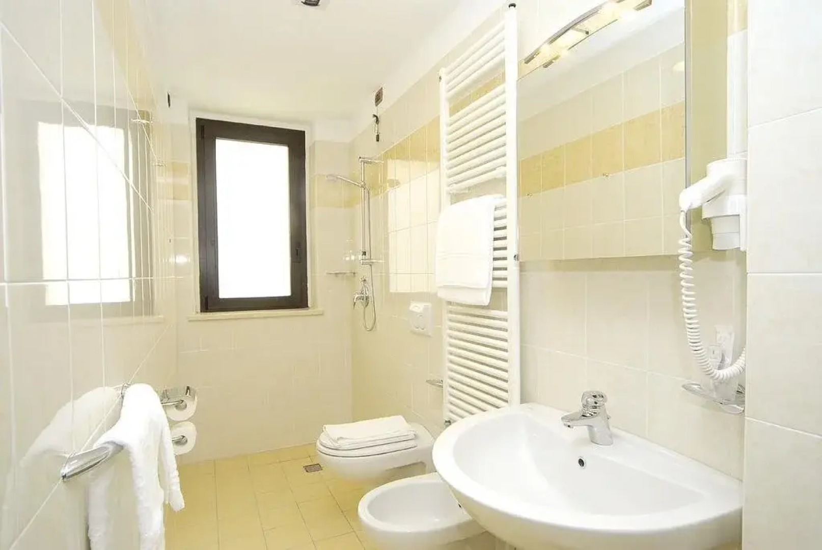 Navìze-te Hotel Ristorante Congressi