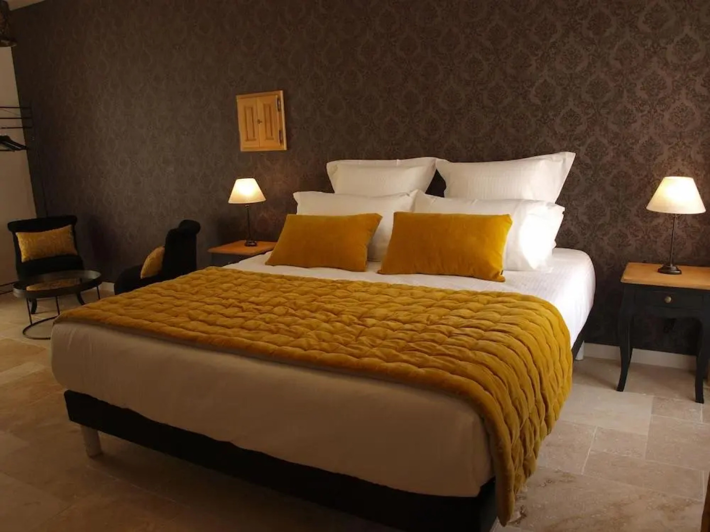 Domaine des Pierres Blanches - Gite La Salamandre