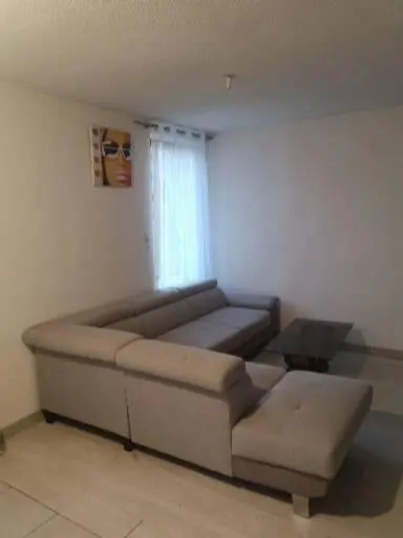 F1 1er étage 3 personnes