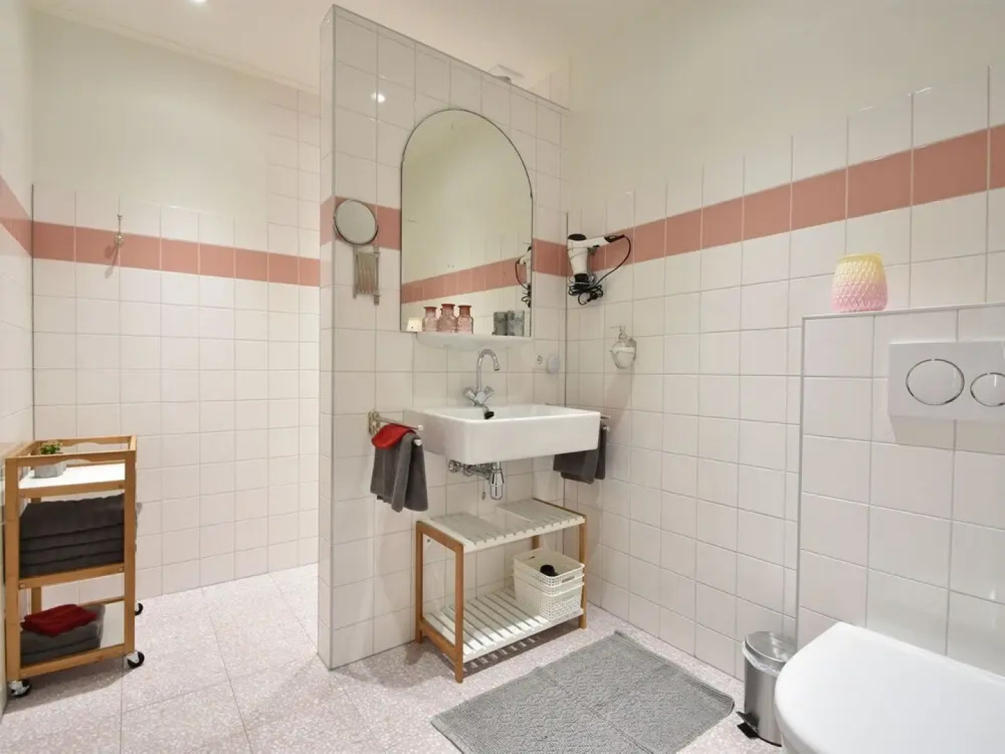 Vintage Holiday Home in Kamperland near Lake Veerse