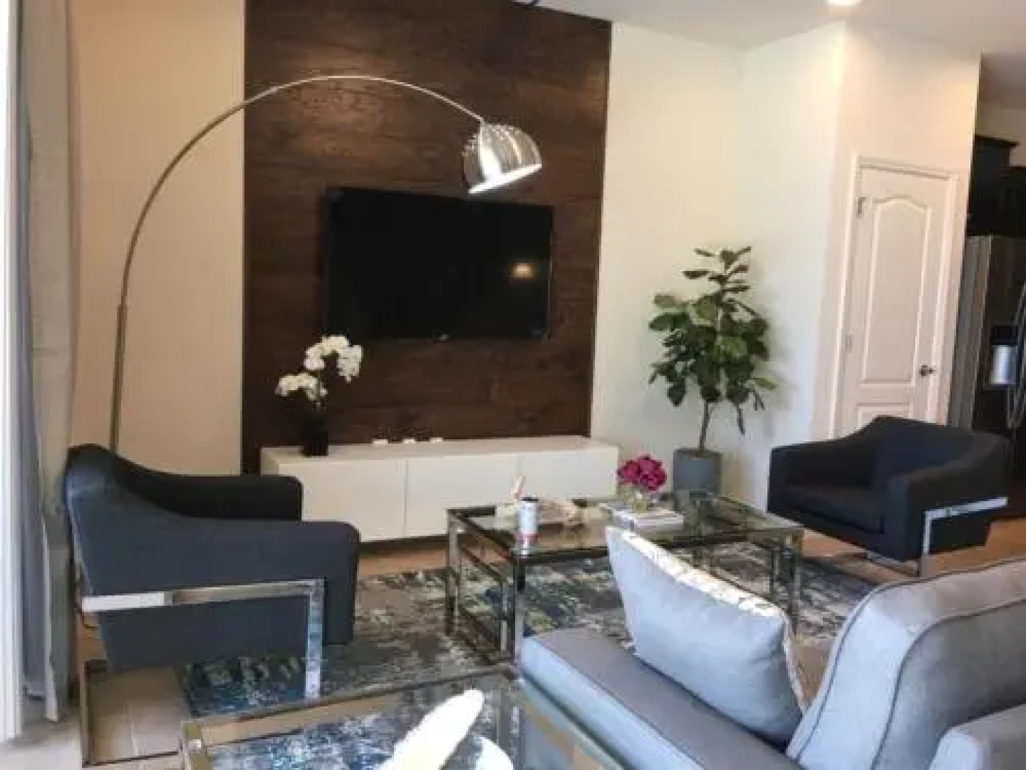 Windsor At Westside 18012