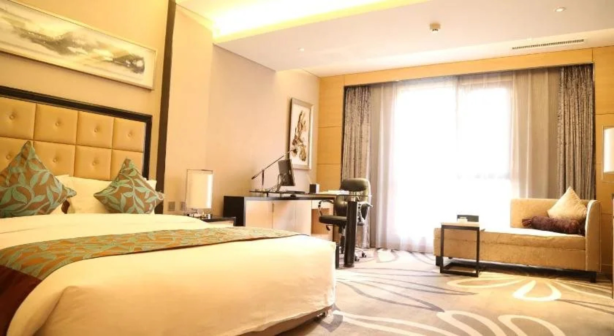 Chengde Ziyu International Holiday Hotel