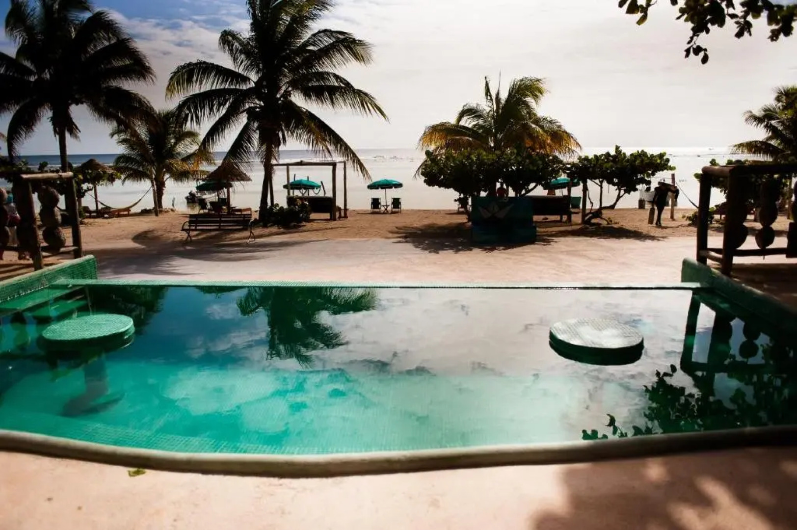 Nacional Beach Club & Bungalows