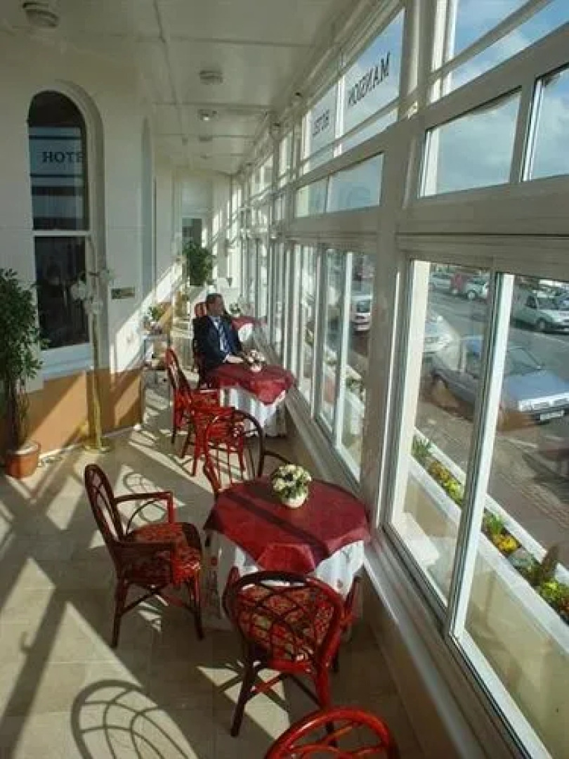 The Mansion Lions Hotel