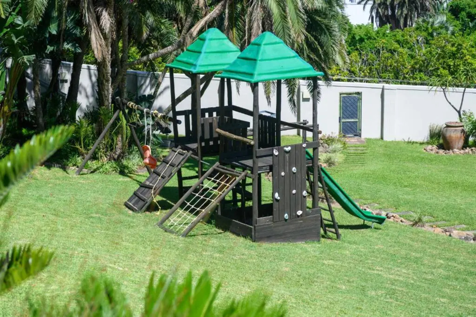 11 on Fairway Beach Villa