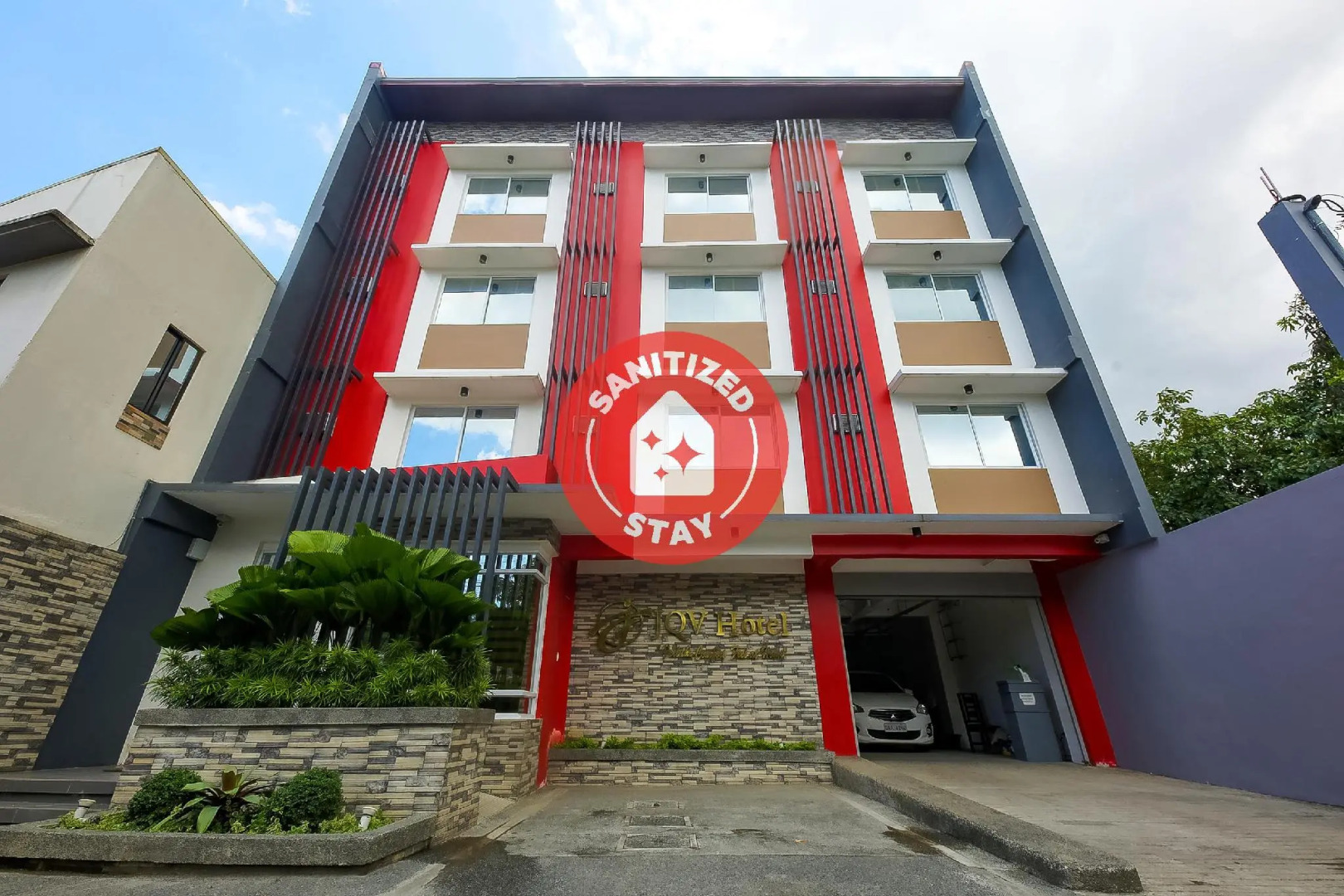 OYO 862 Jqv Hotel (Vaccinated Staff)