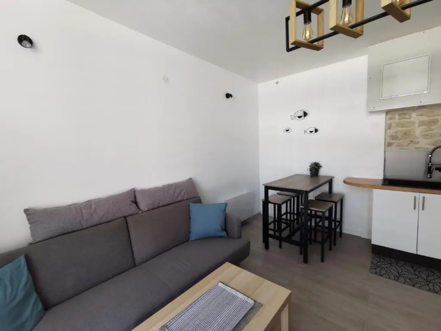 Charmant appartement dans centre Meschers/Gironde