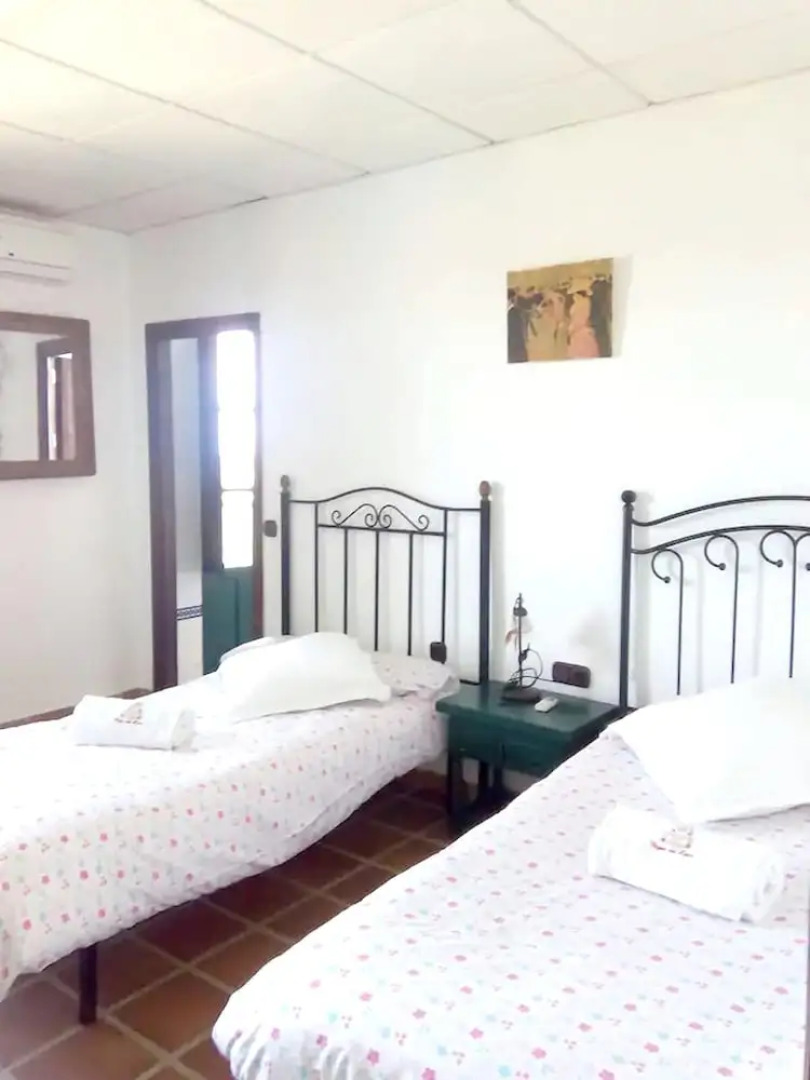 Villa With 6 Bedrooms in Alcalá de Guadaira, With Wonderful City View, Private Pool, Enclosed Garden