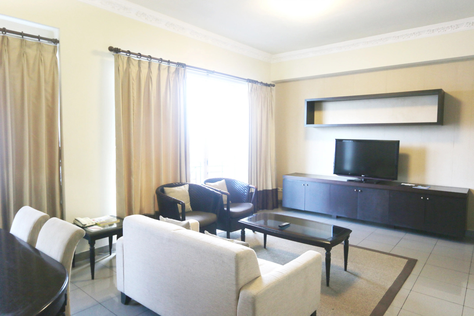 Java Paragon Hotel and Residences