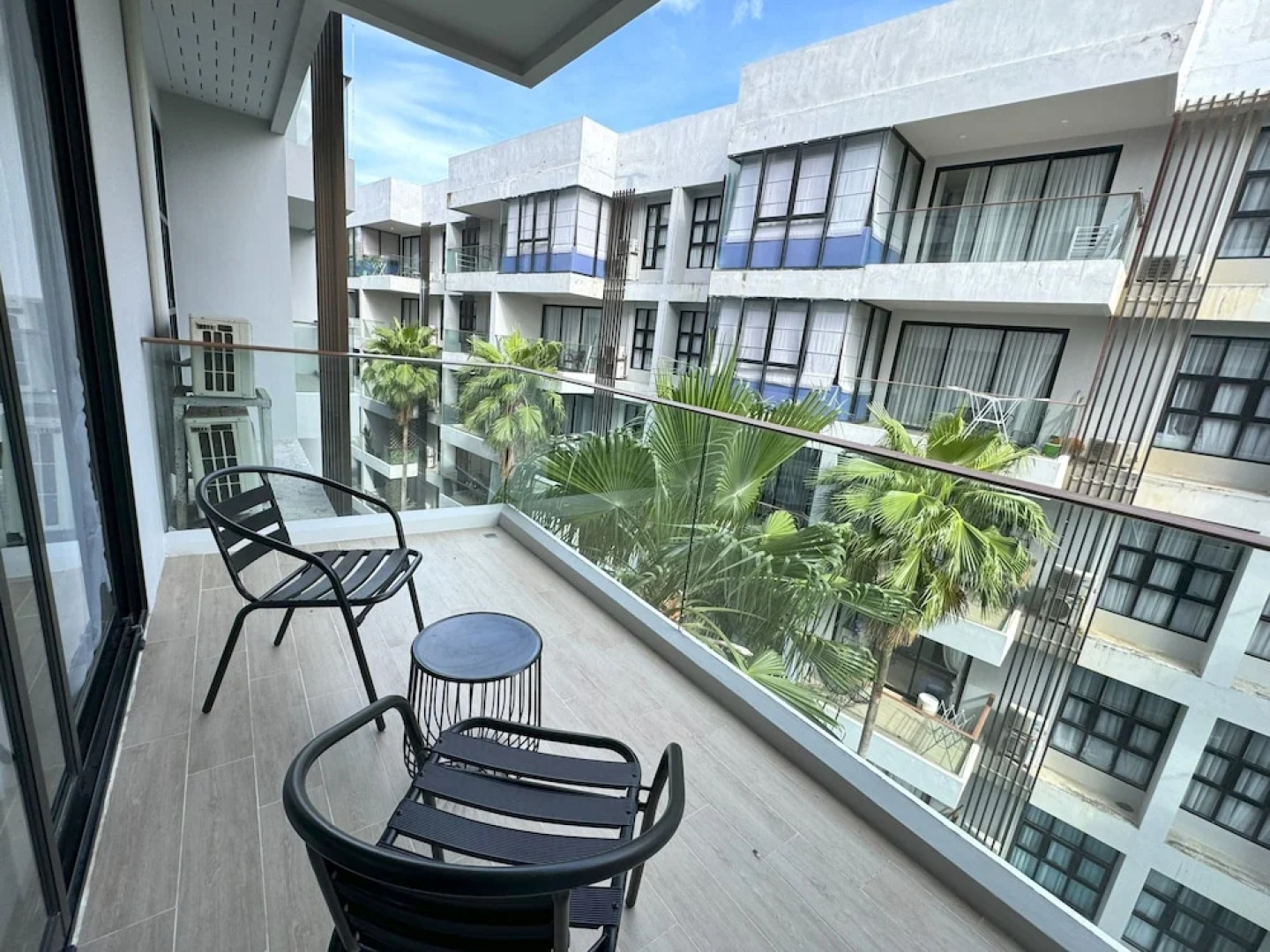 Palmyrah Surin Beach Residence