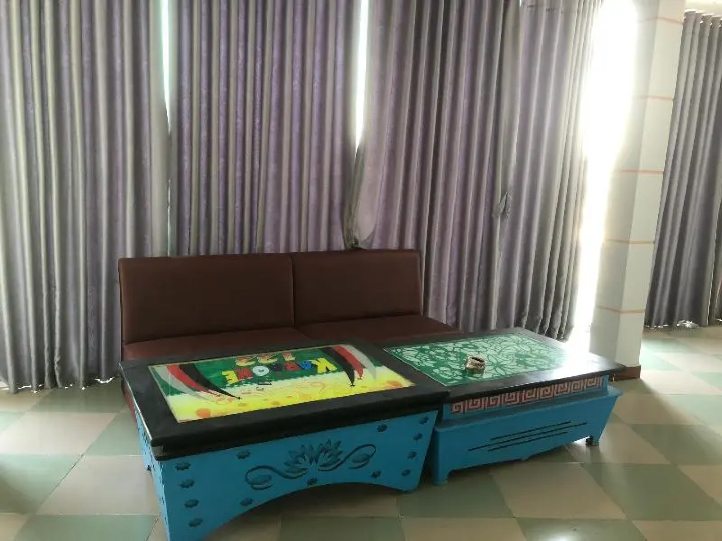 Hoa Ban Hotel by ZUZU