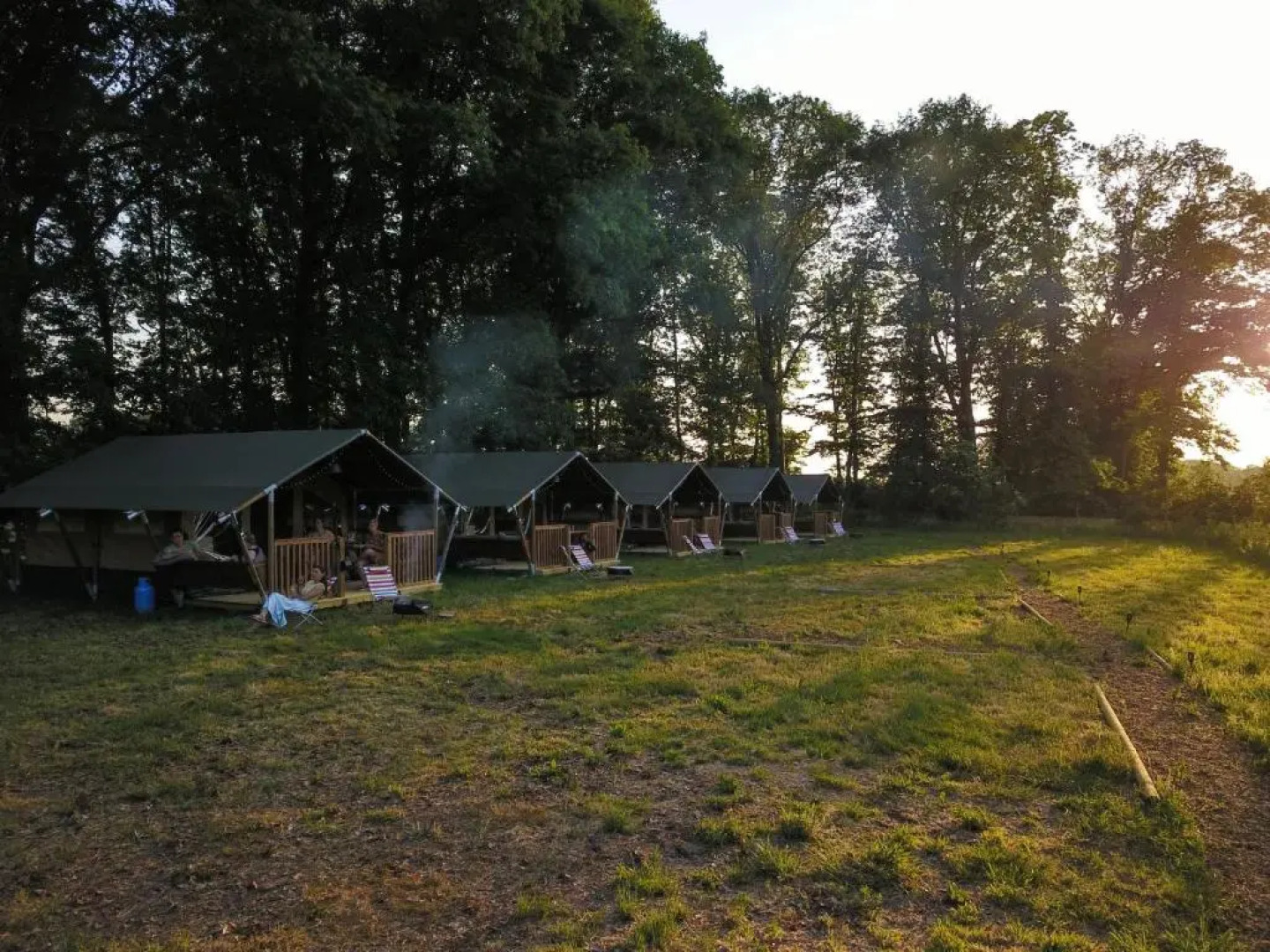 Prullenbos Glamping: Natuur(lijk) overnachten