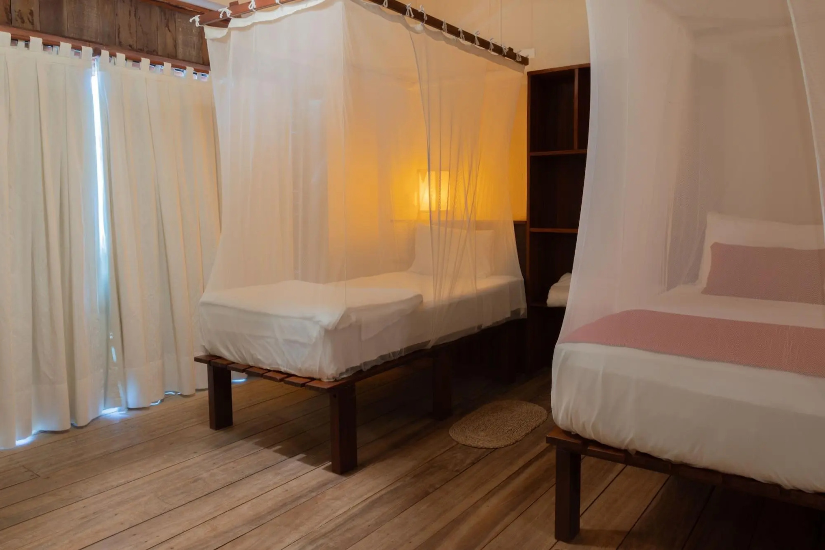 Ventana Hotel