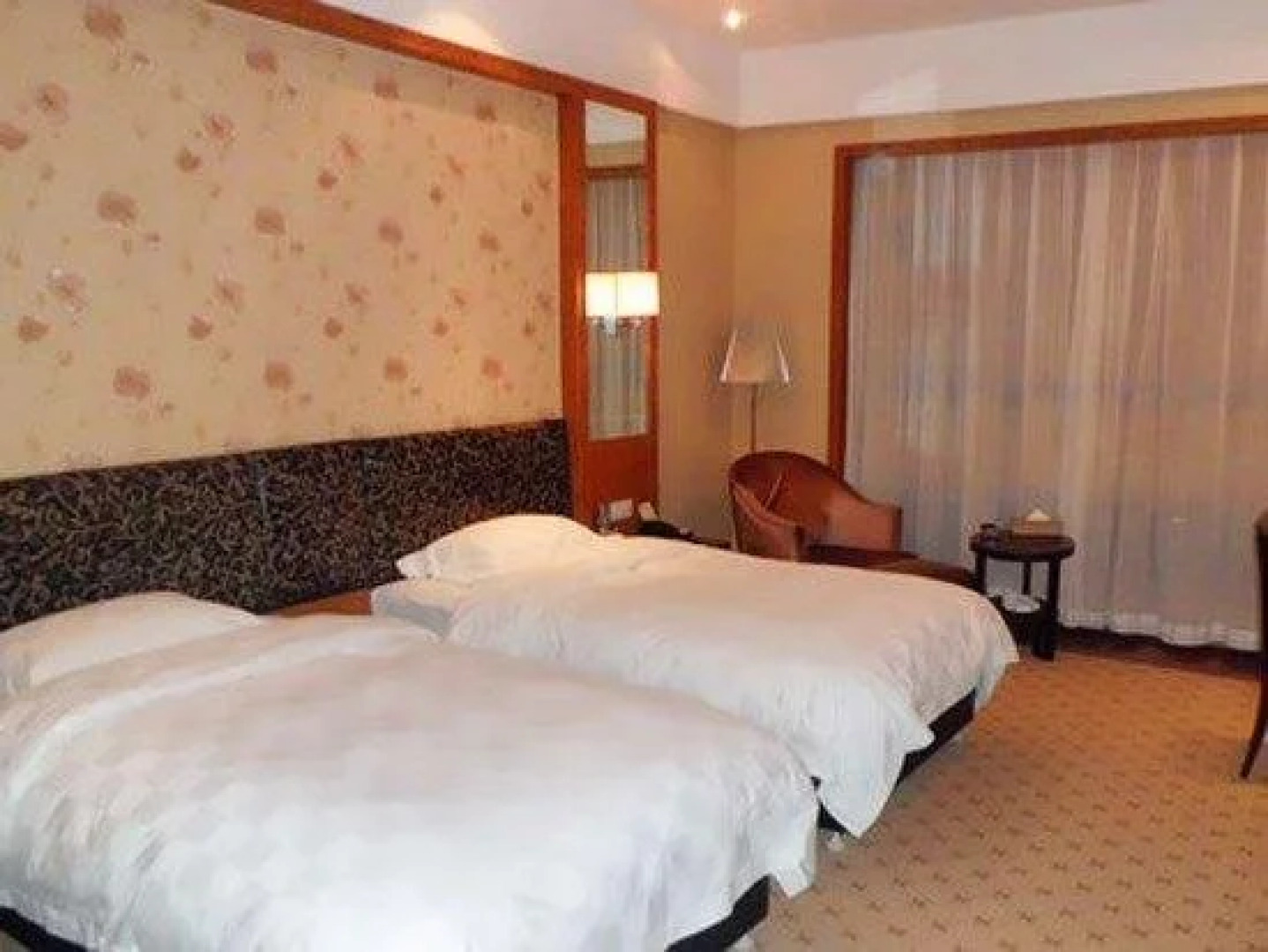 Nishi Haitai Hotel Luxury