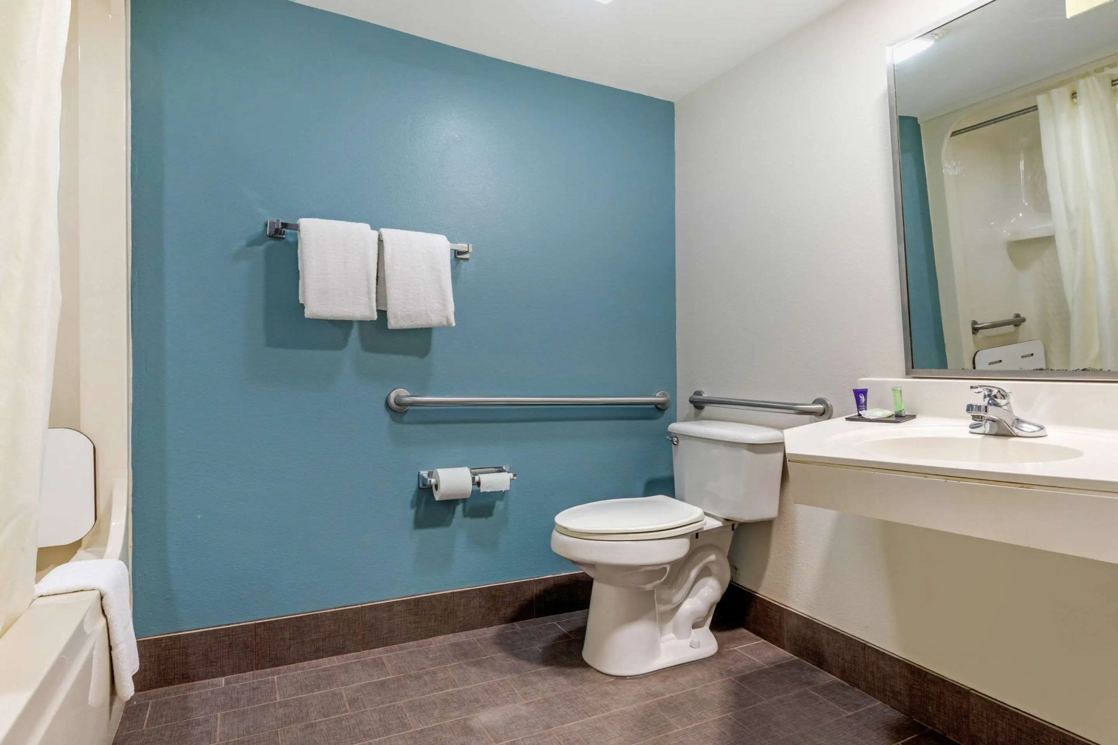 Sleep Inn & Suites