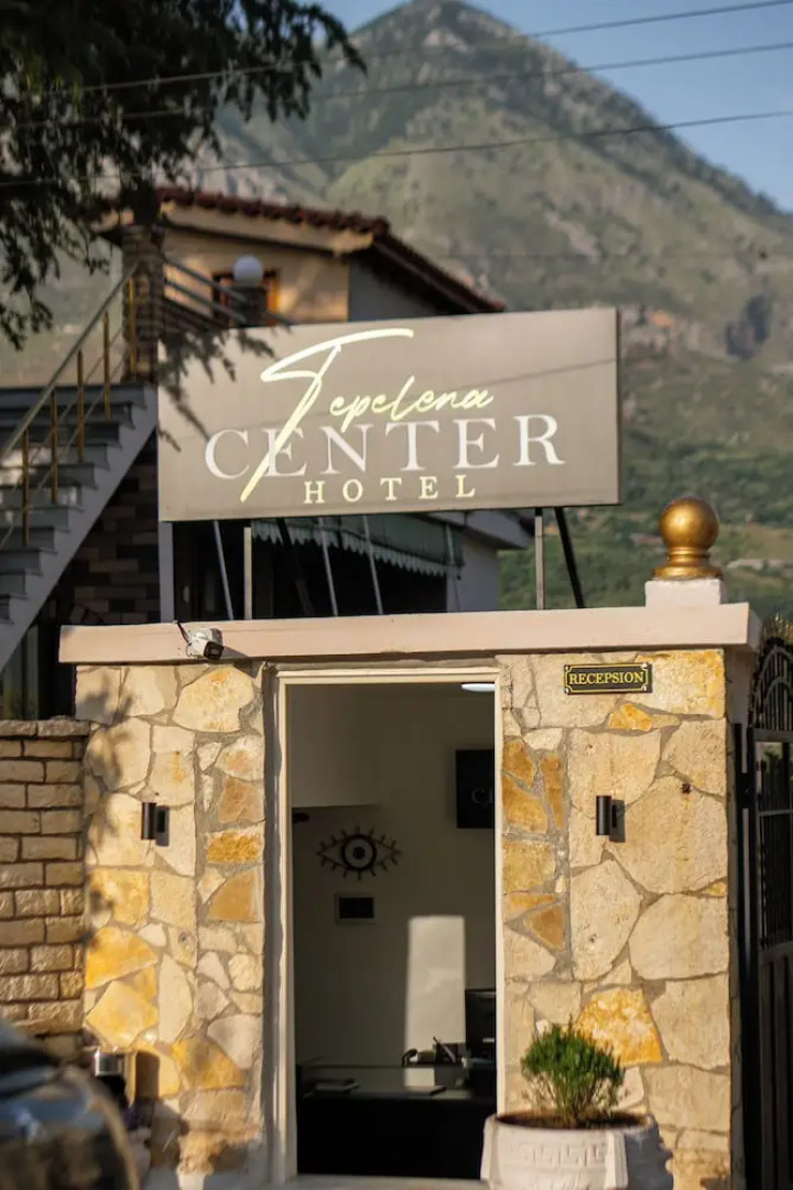 Tepelena Center Hotel