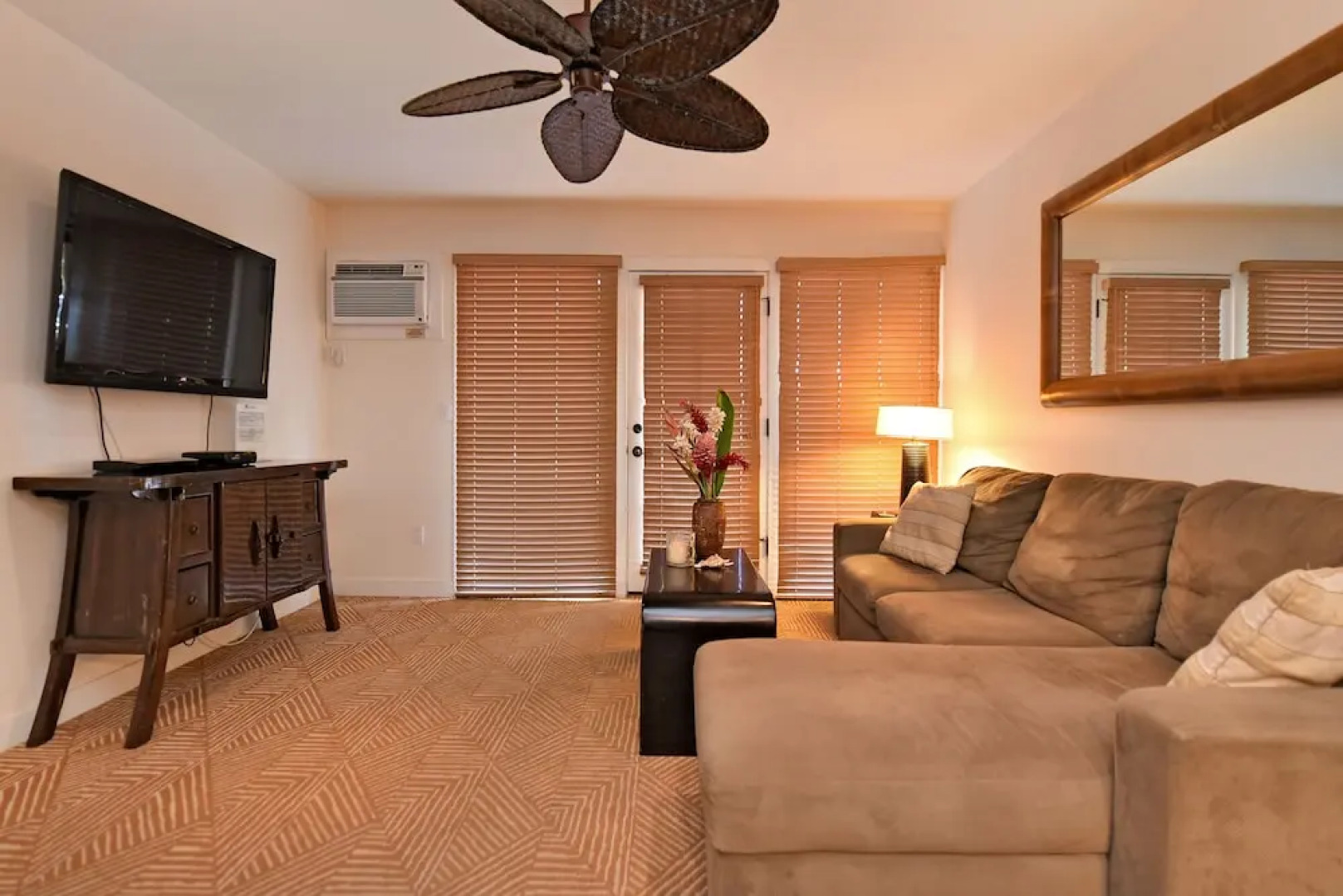 Aina Nalu I104 by RedAwning