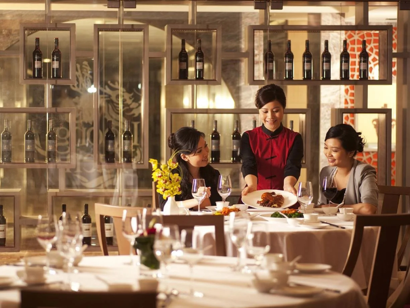 Holiday Inn Golden Mile Hong Kong by IHG