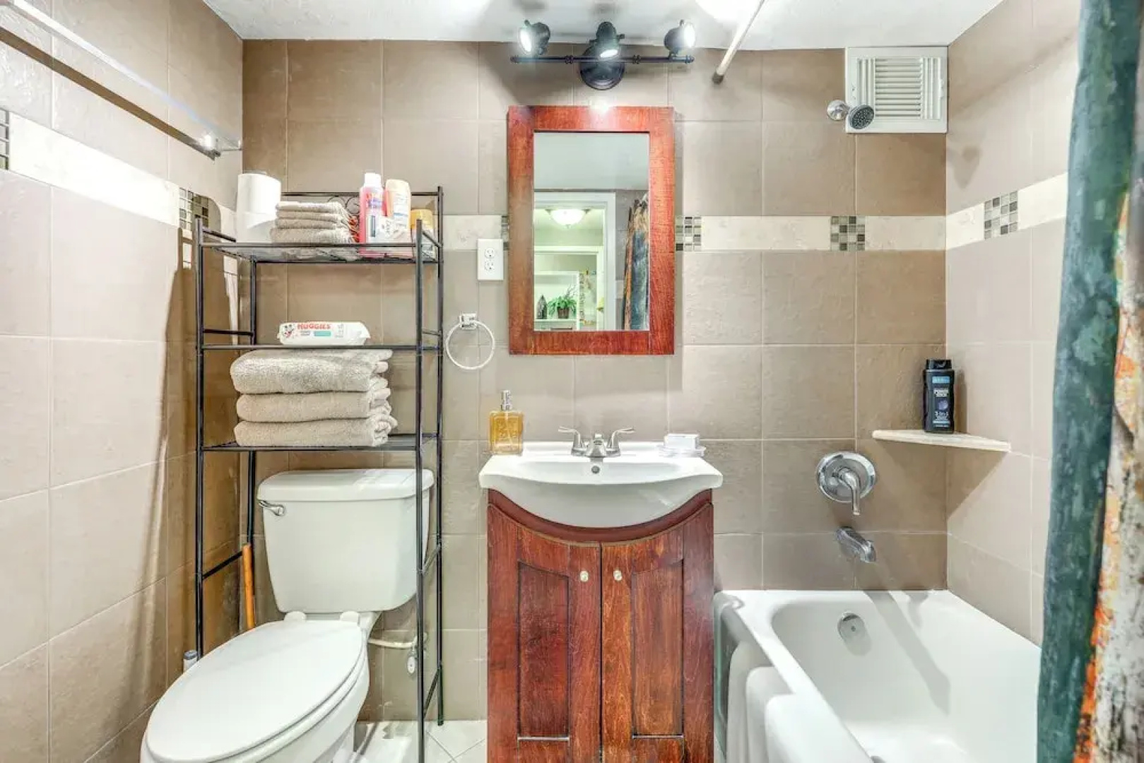 Downtown Studio w/ City Views in Jacksonville!