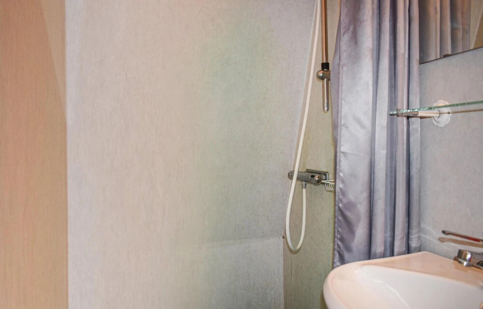 Awesome Home in Tingsryd With 5 Bedrooms, Sauna and Wifi