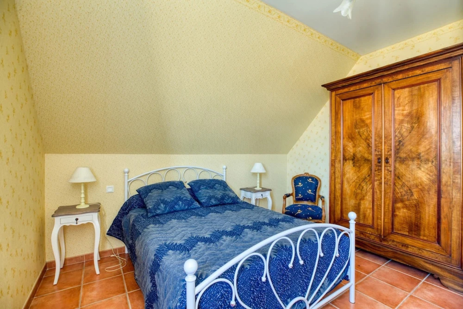 House With 4 Bedrooms in Faverolles, With Indoor Pool, Enclosed Garden