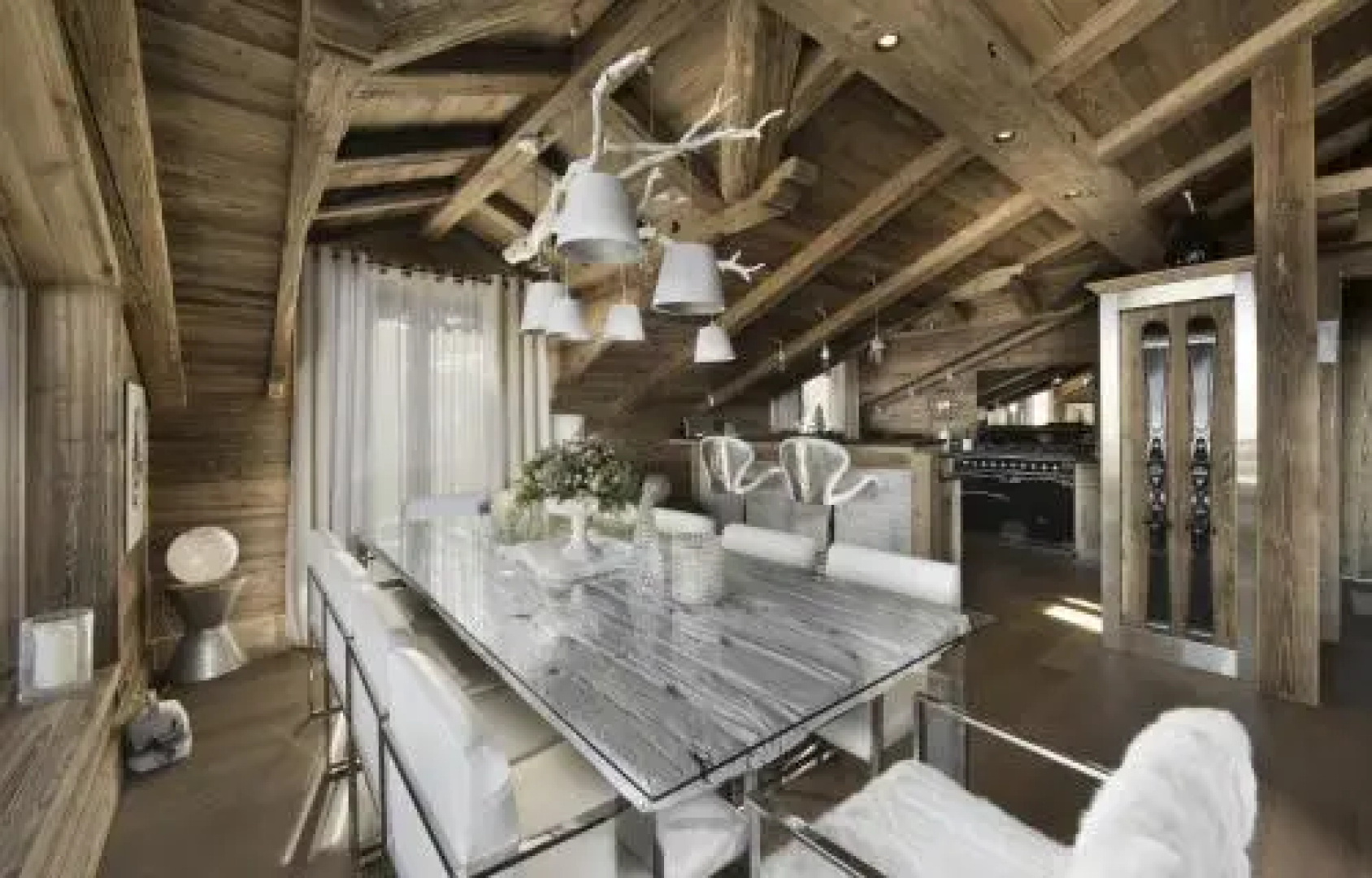 Chalet S